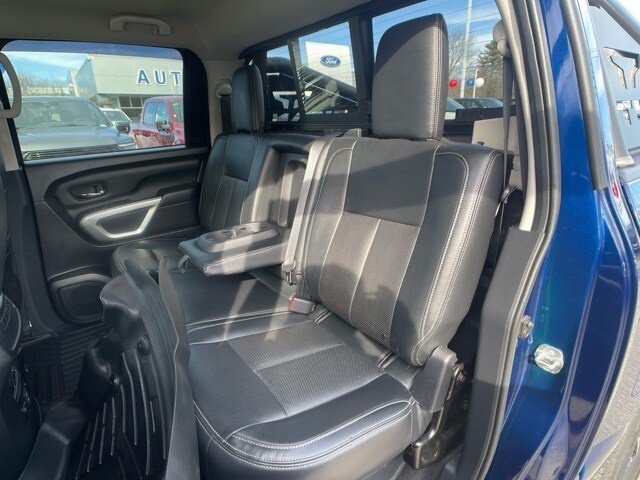 Used 2021 Nissan Titan SV w/ SV Convenience Package AWD/4WD image 35