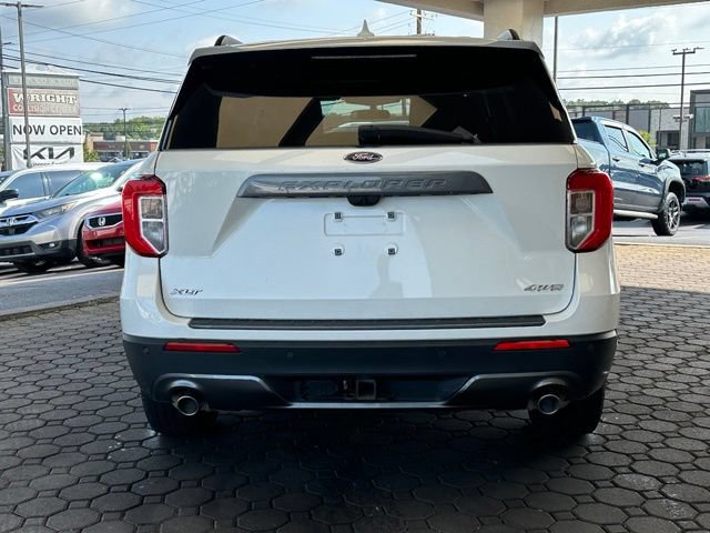 Certified 2023 Ford Explorer XLT w/ Equipment Group 202A AWD/4WD image 5