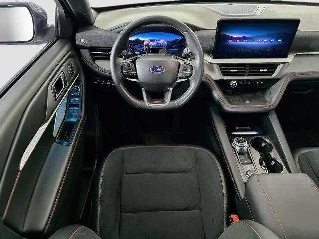 Certified 2025 Ford Explorer ST AWD/4WD image 10