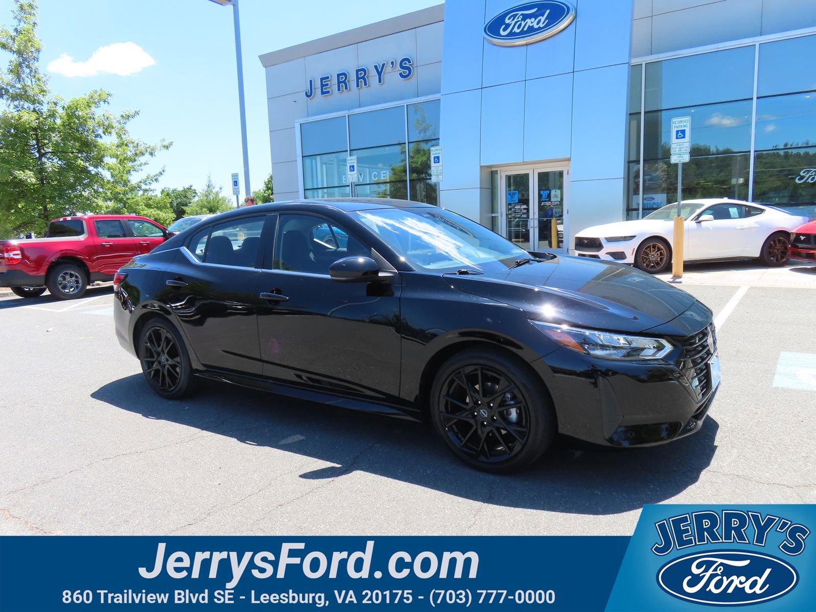 Used 2025 Nissan Sentra SR w/ Midnight Edition FWD image 1