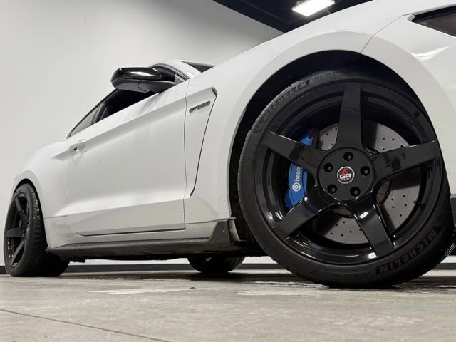 Certified 2018 Ford Mustang Shelby GT350 w/ Convenience Package image 3