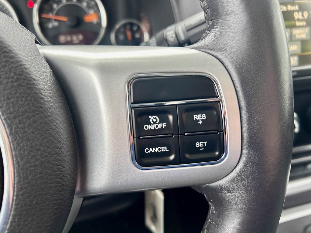 Used 2017 Jeep Compass High Altitude image 26