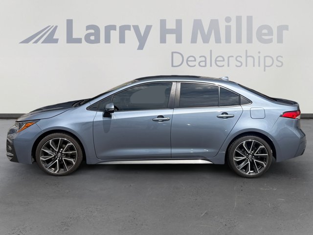 Used 2022 Toyota Corolla SE FWD image 2