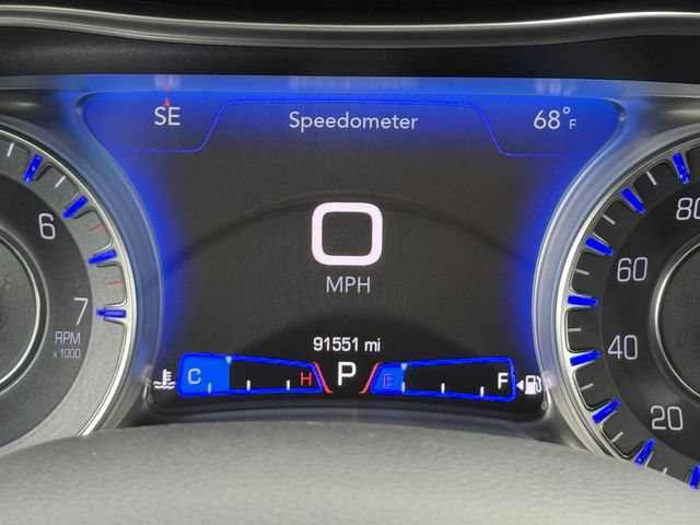 Used 2023 Chrysler 300 Touring L w/ Popular Equipment Group AWD/4WD image 33