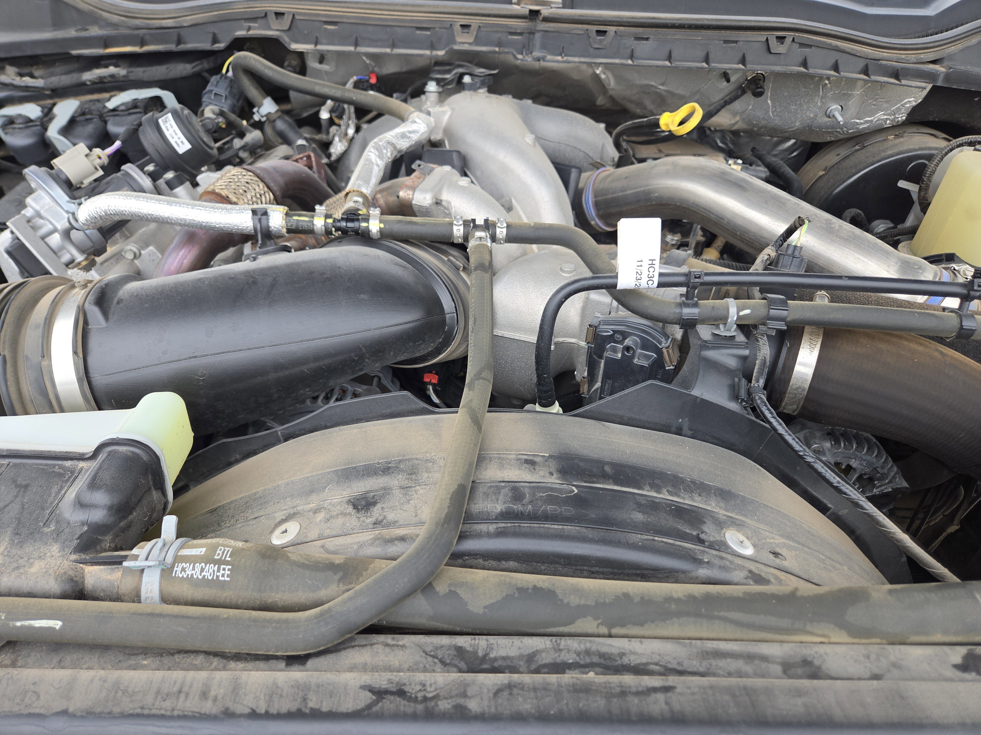 Certified 2022 Ford F250 Lariat w/ Tremor Off-Road Package image 30