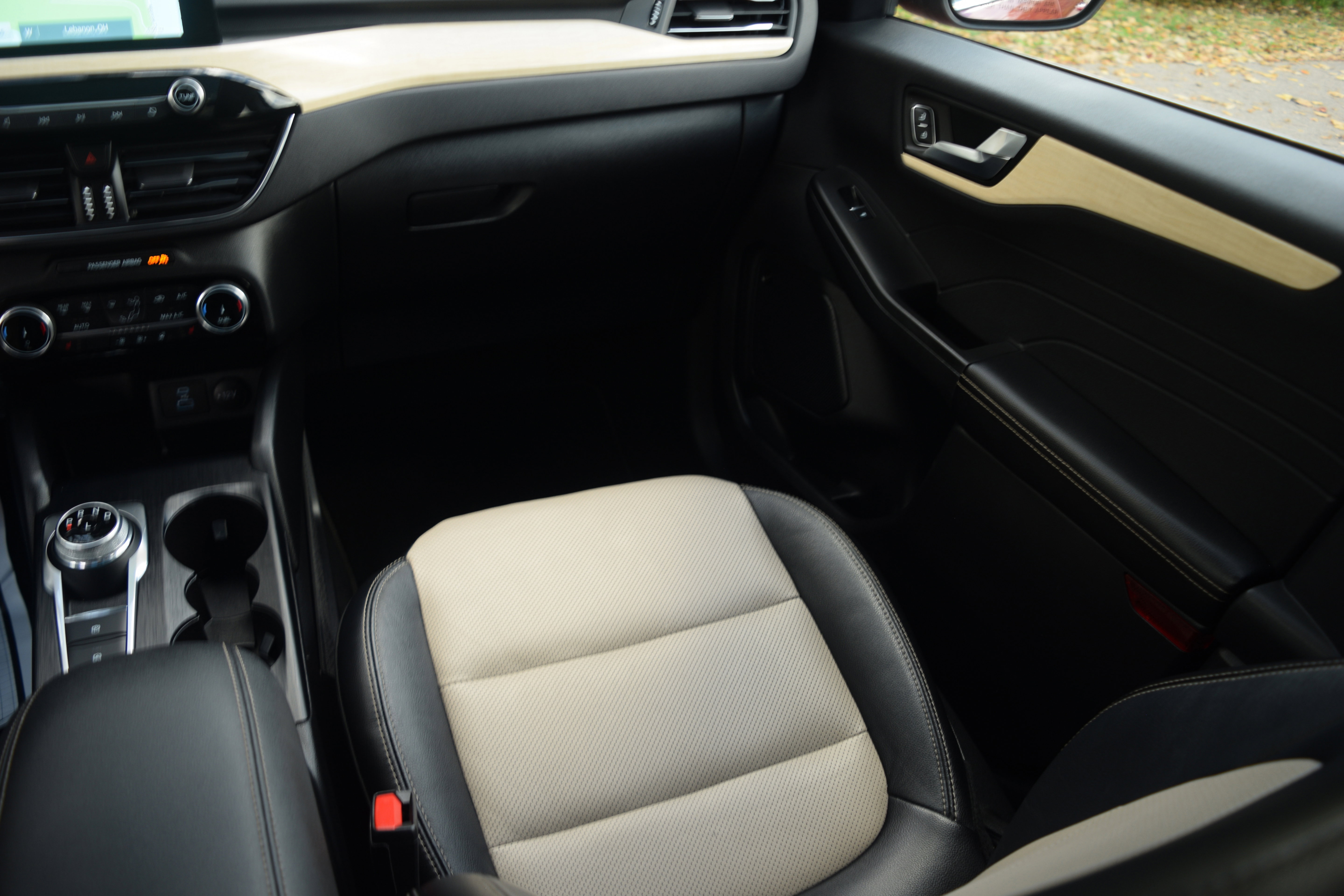 Certified 2022 Ford Escape Titanium w/ Titanium Premium Package image 14