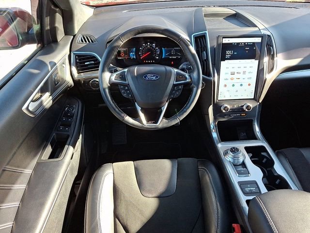 Certified 2022 Ford Edge ST w/ Equipment Group 401A image 13