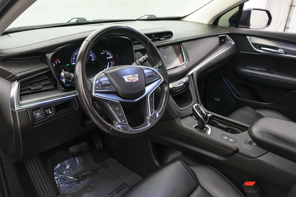 Used 2019 Cadillac XT5 Premium Luxury FWD image 12