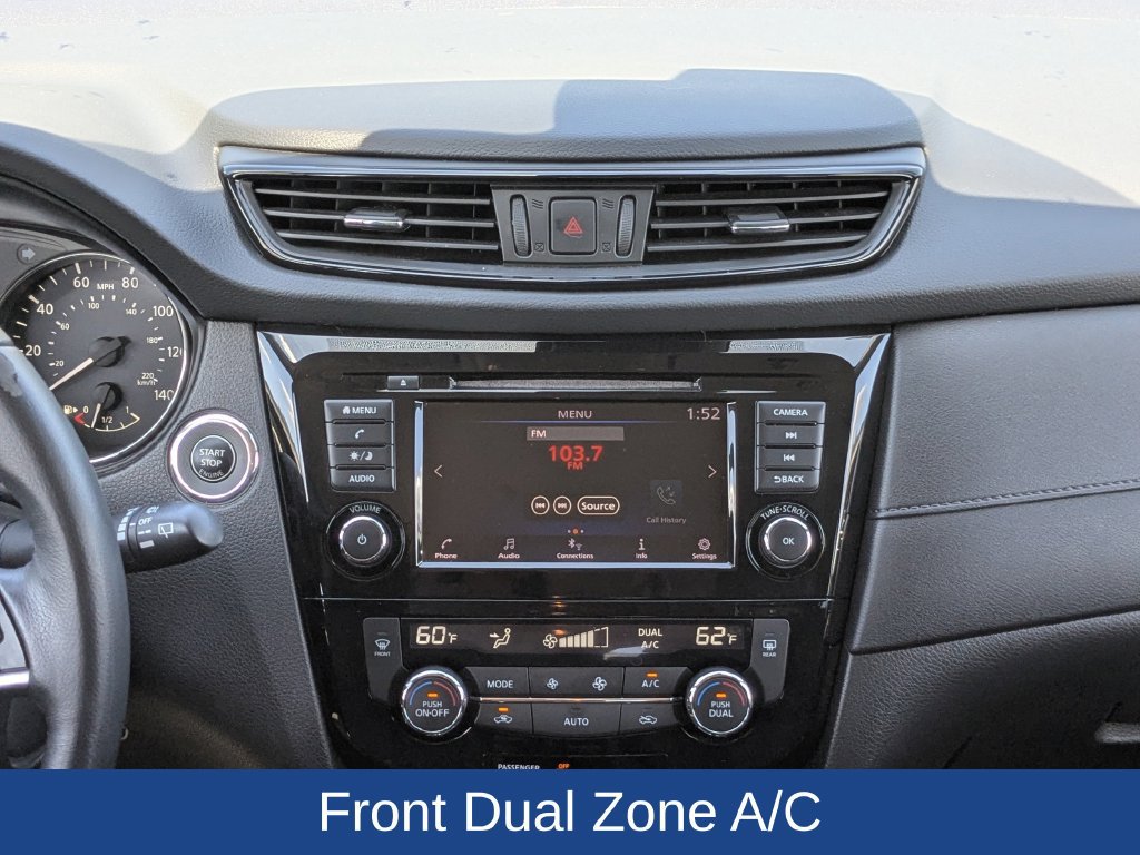 Used 2020 Nissan Rogue SV FWD image 18
