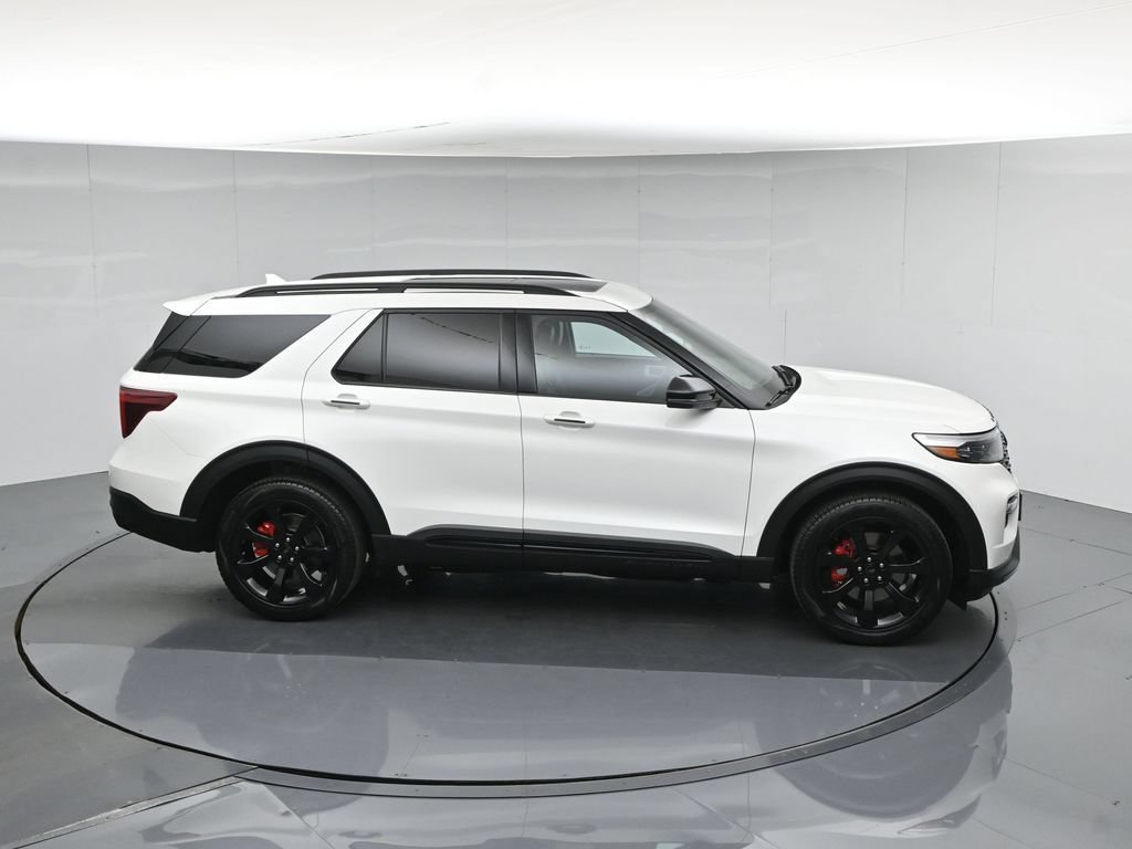 Certified 2024 Ford Explorer ST w/ Equipment Group 401A AWD/4WD image 60