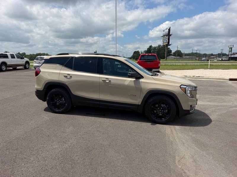 Used 2022 GMC Terrain AT4 w/ Infotainment Package II AWD/4WD image 4