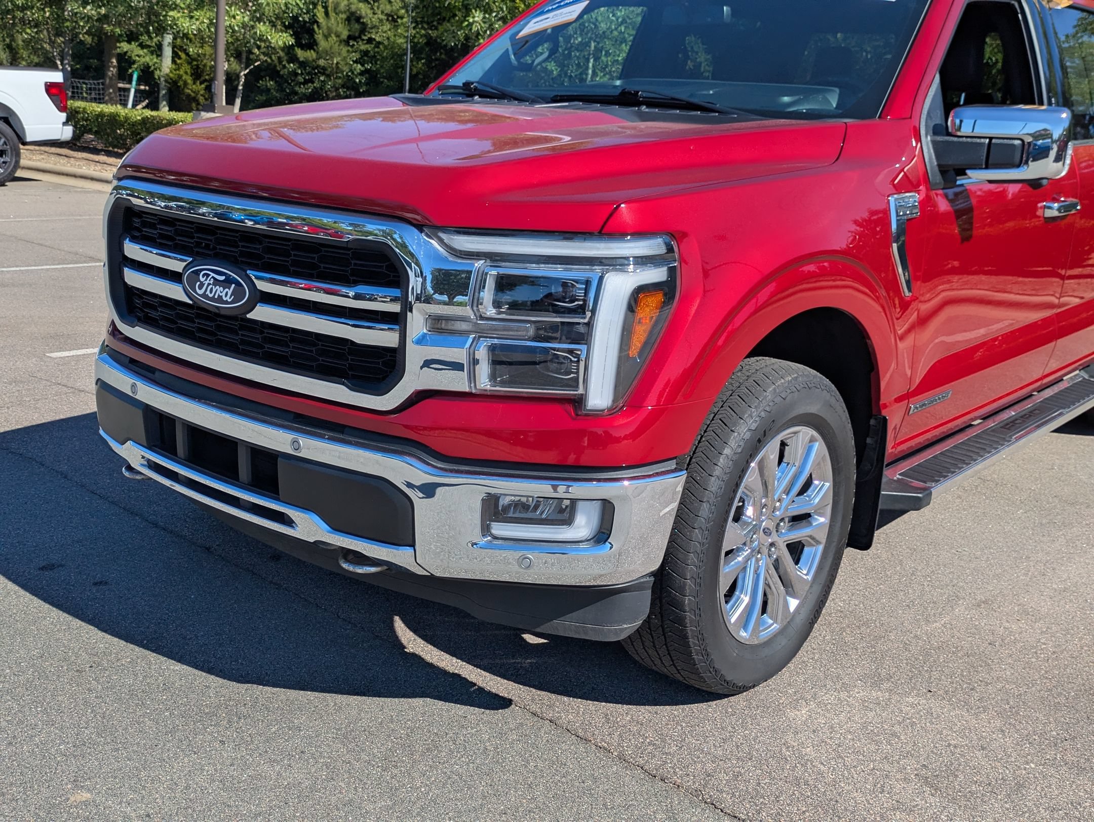 Certified 2024 Ford F150 Lariat w/ Equipment Group 502A High AWD/4WD image 10