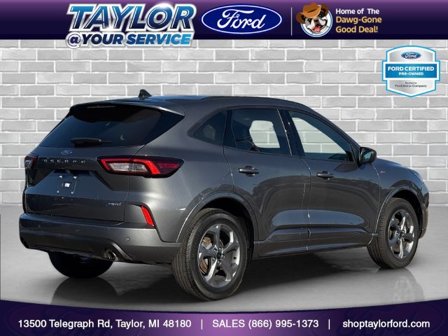 Certified 2024 Ford Escape ST-Line w/ Tech Pack #1 AWD/4WD image 3