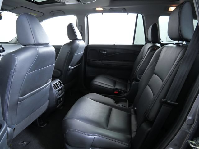 Used 2020 Honda Pilot Elite image 15