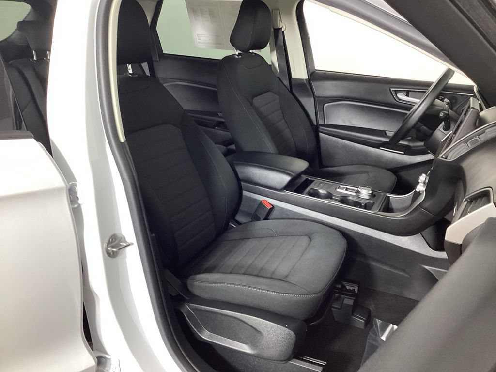 Certified 2021 Ford Edge SE FWD image 34