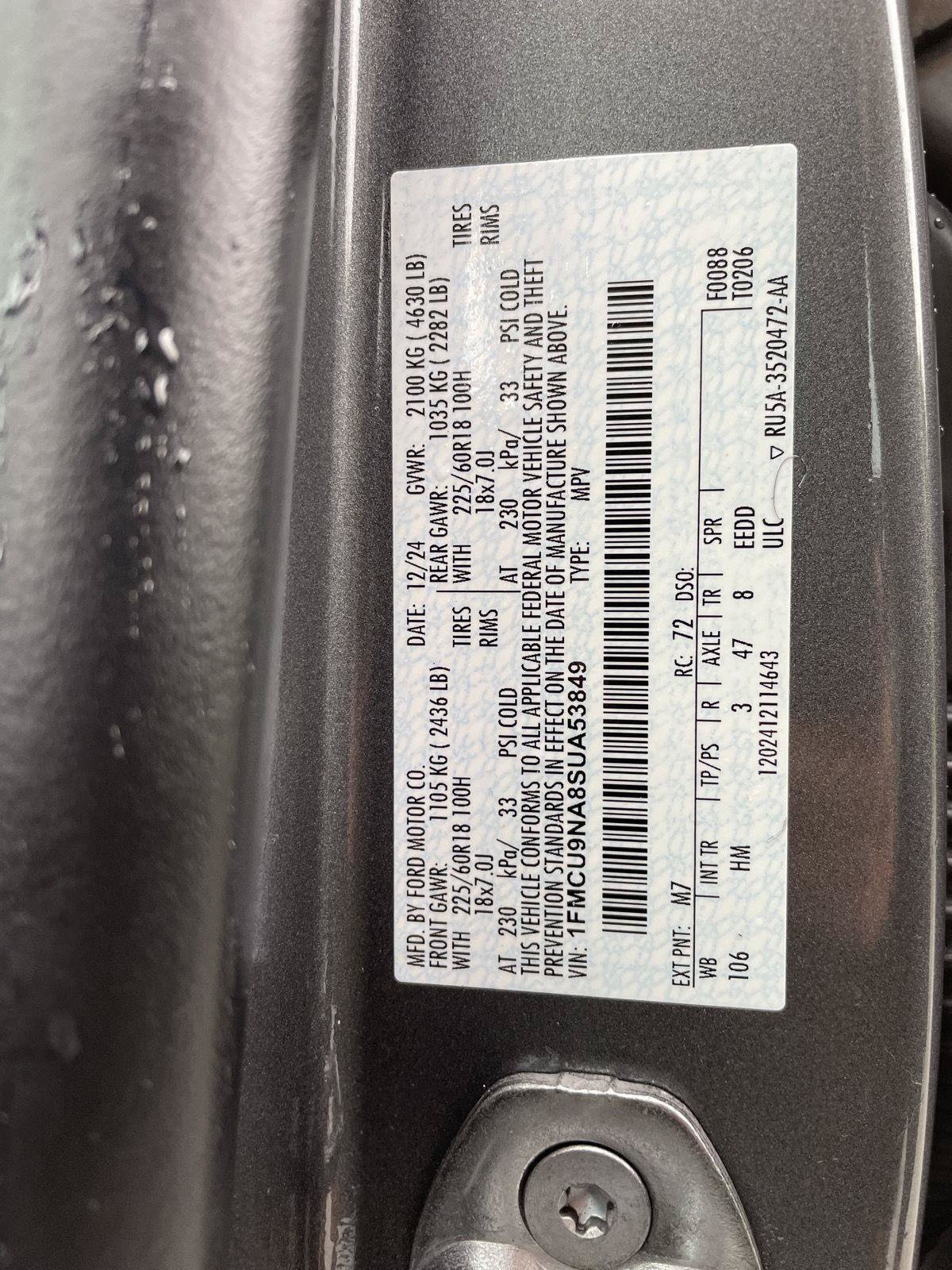 Certified 2025 Ford Escape ST-Line Select AWD/4WD image 32