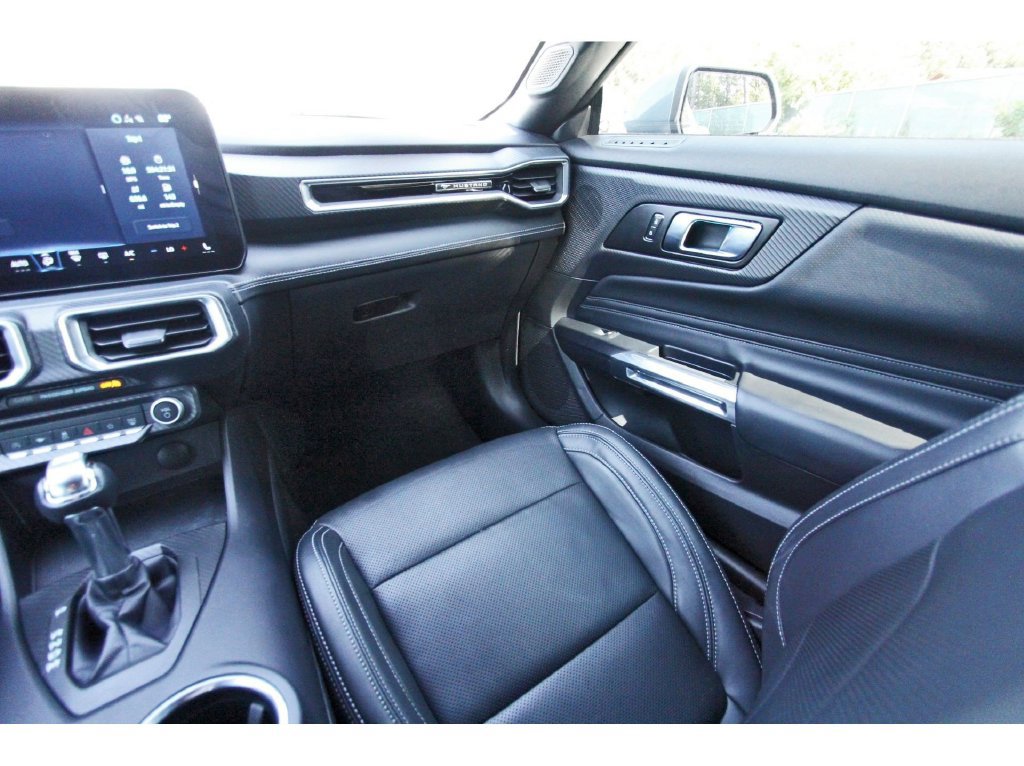 Certified 2025 Ford Mustang GT Premium RWD image 12