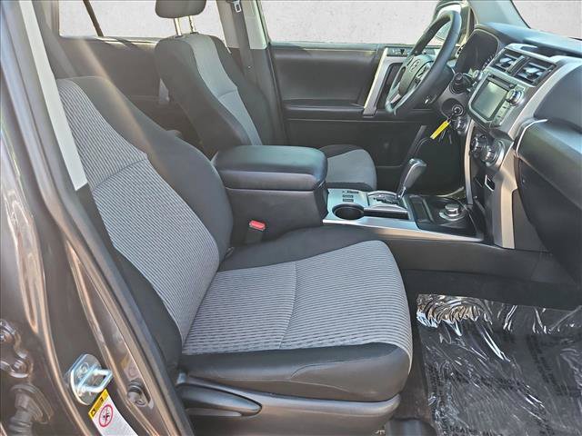 Used 2018 Toyota 4Runner SR5 AWD/4WD image 20