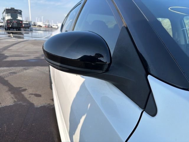 Used 2023 Nissan Sentra SR w/ Midnight Edition Package image 8