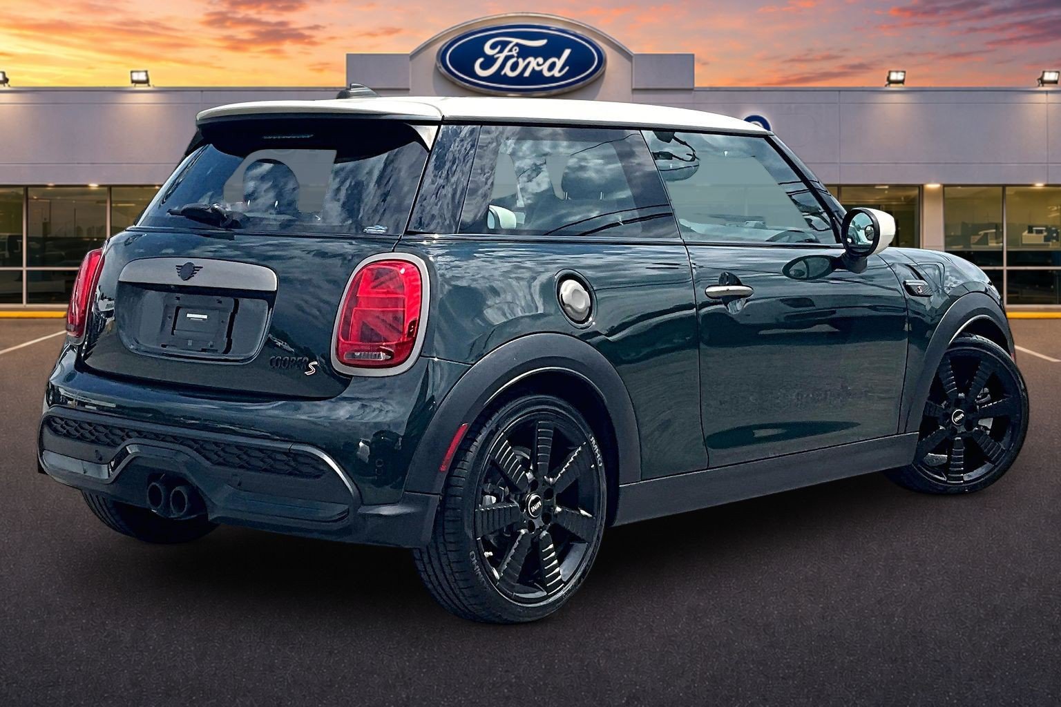 Used 2023 MINI Cooper S w/ MINI Resolute Edition FWD image 13