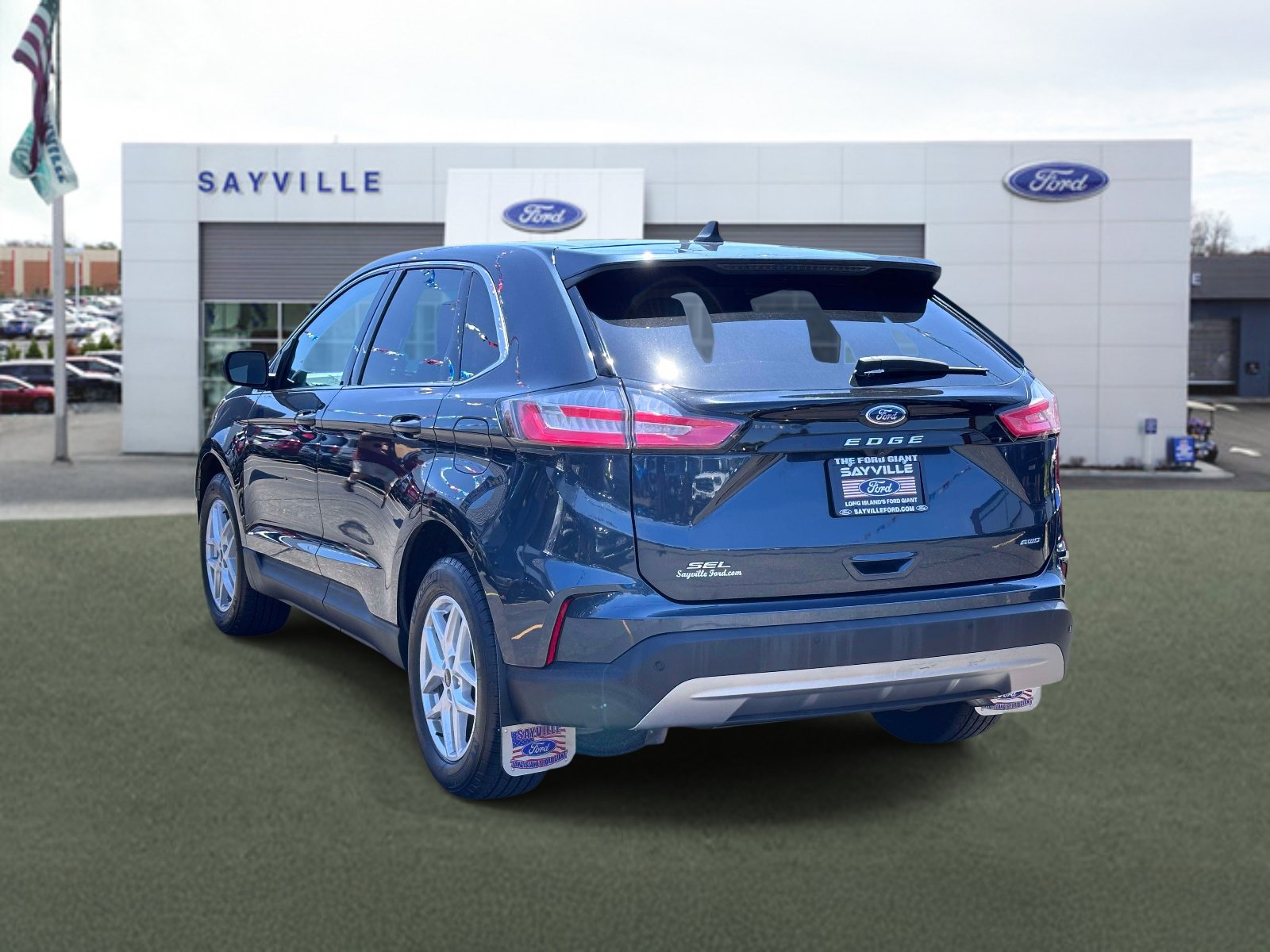 Certified 2023 Ford Edge SEL w/ Convenience Package AWD/4WD image 4
