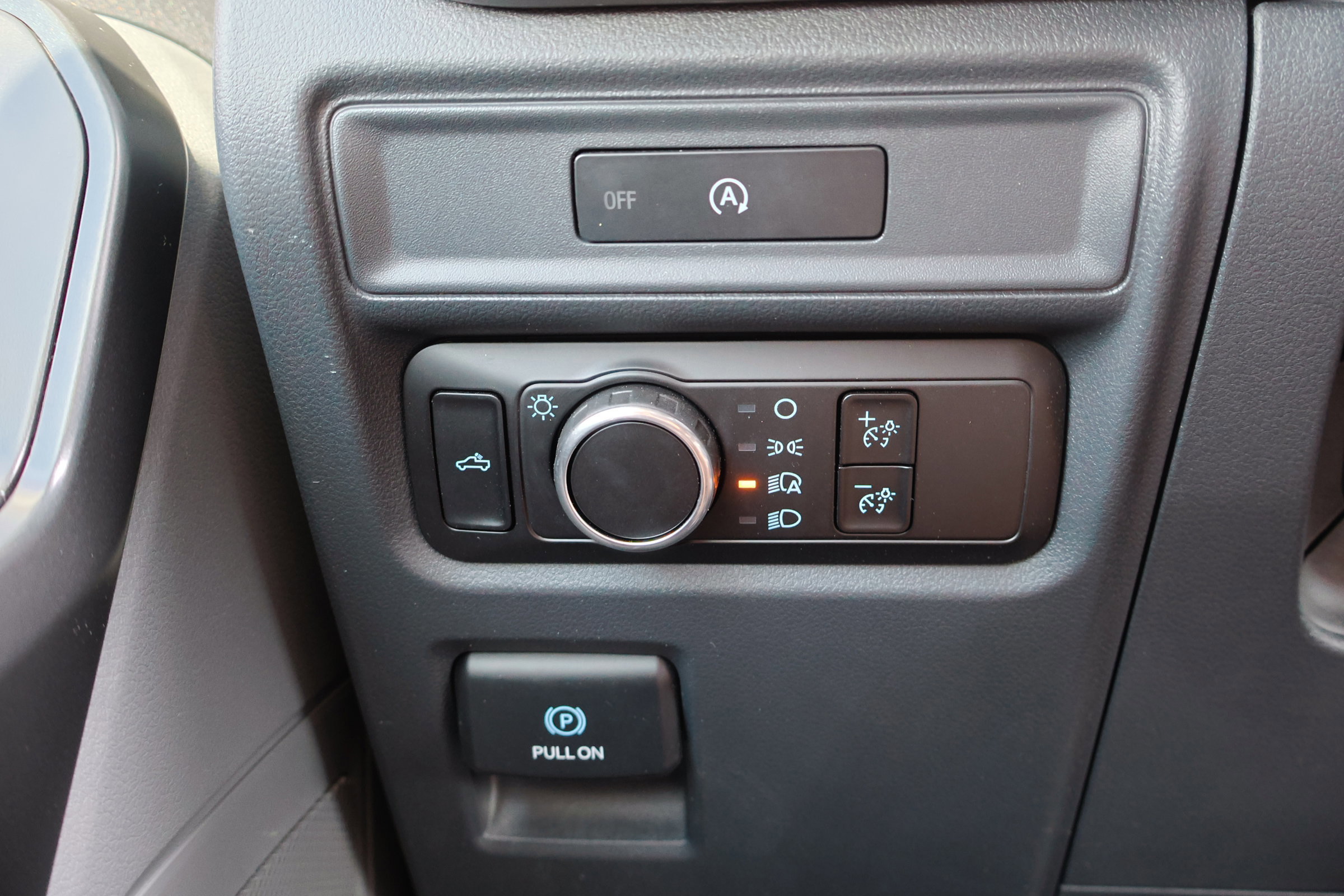 Certified 2025 Ford F150 XL image 16