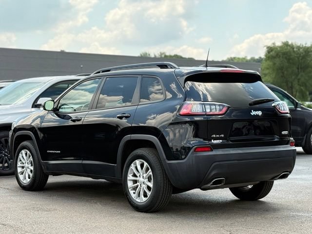 Used 2022 Jeep Cherokee Latitude Lux w/ Sun & Sound Group AWD/4WD image 39