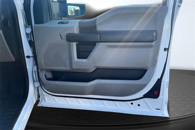 Certified 2020 Ford F250 XL w/ Power Equipment Group image 22