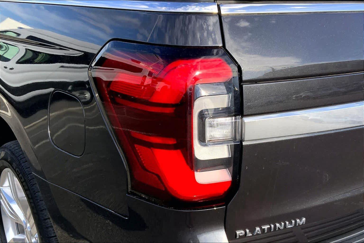Certified 2023 Ford Expedition Platinum AWD/4WD image 26