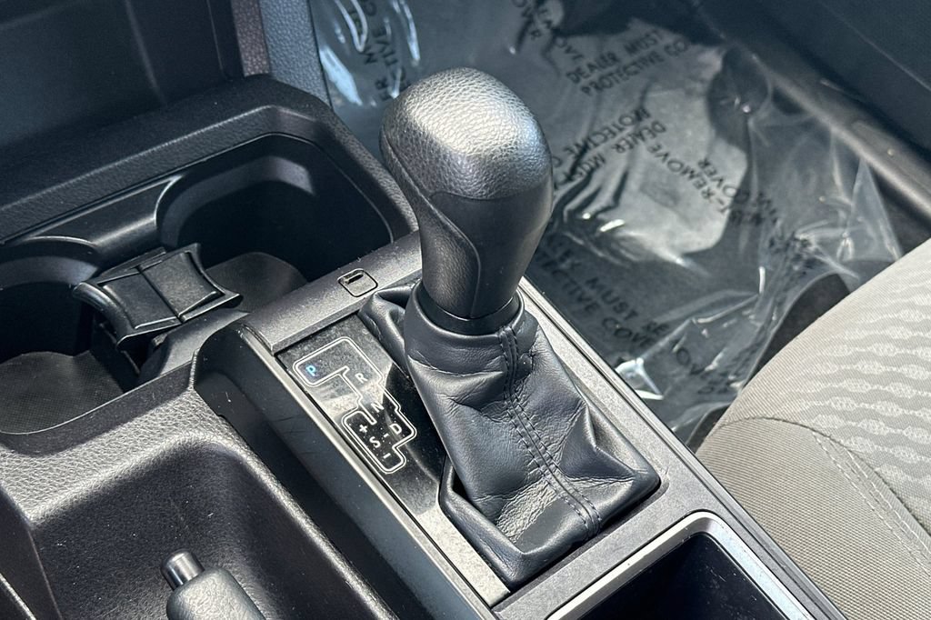 Used 2022 Toyota Tacoma SR RWD image 24