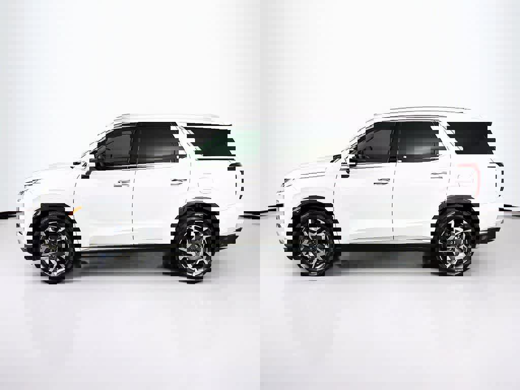 Used 2024 Hyundai Palisade Limited image 2