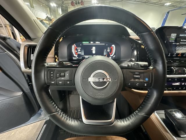 Used 2022 Nissan Pathfinder Platinum w/ Cargo Package AWD/4WD image 15
