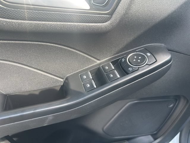Certified 2025 Ford Escape ST-Line Select AWD/4WD image 13