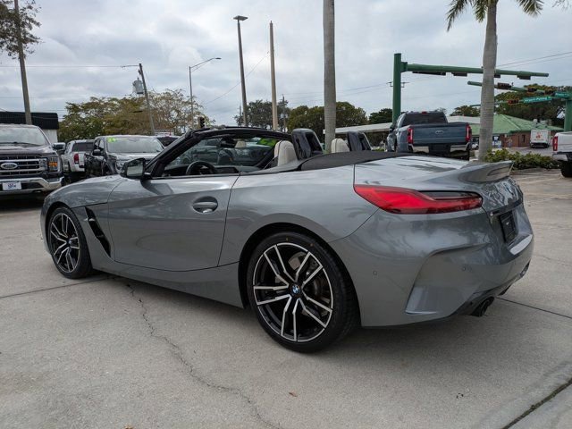 Used 2023 BMW Z4 sDrive30i w/ Premium Package image 2
