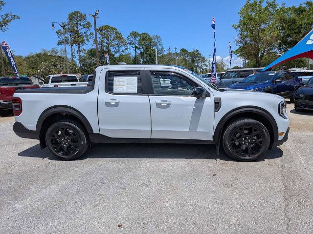 Certified 2025 Ford Maverick Lariat w/ Black Appearance Package AWD/4WD image 2
