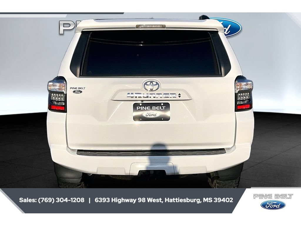 Used 2023 Toyota 4Runner SR5 Premium w/ Moonroof Package RWD image 4