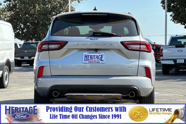Certified 2024 Ford Escape ST-Line image 5
