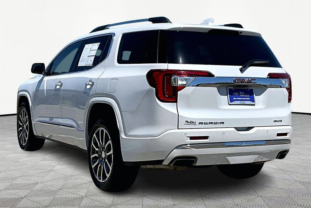 Used 2020 GMC Acadia Denali w/ Technology Package AWD/4WD image 2