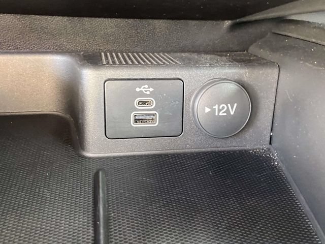 Certified 2025 Ford Escape SE FWD image 27