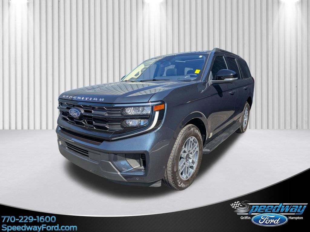 Certified 2025 Ford Expedition Active RWD image 1