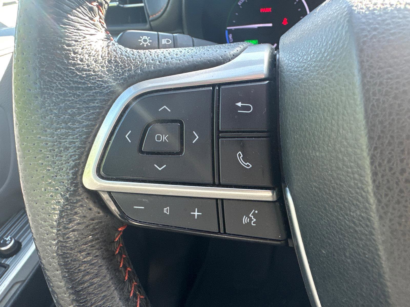 Used 2021 Toyota Sienna XSE w/ XSE Plus Package FWD image 21