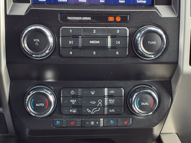 Certified 2020 Ford F350 Lariat w/ Lariat Ultimate Package AWD/4WD image 13