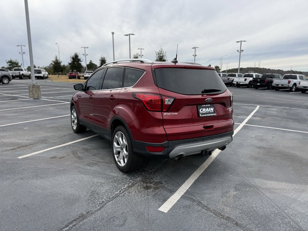Certified 2019 Ford Escape Titanium image 5