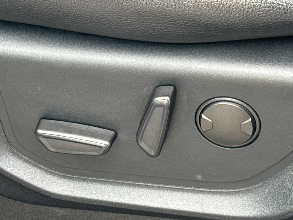 Certified 2021 Ford F250 Lariat AWD/4WD image 25