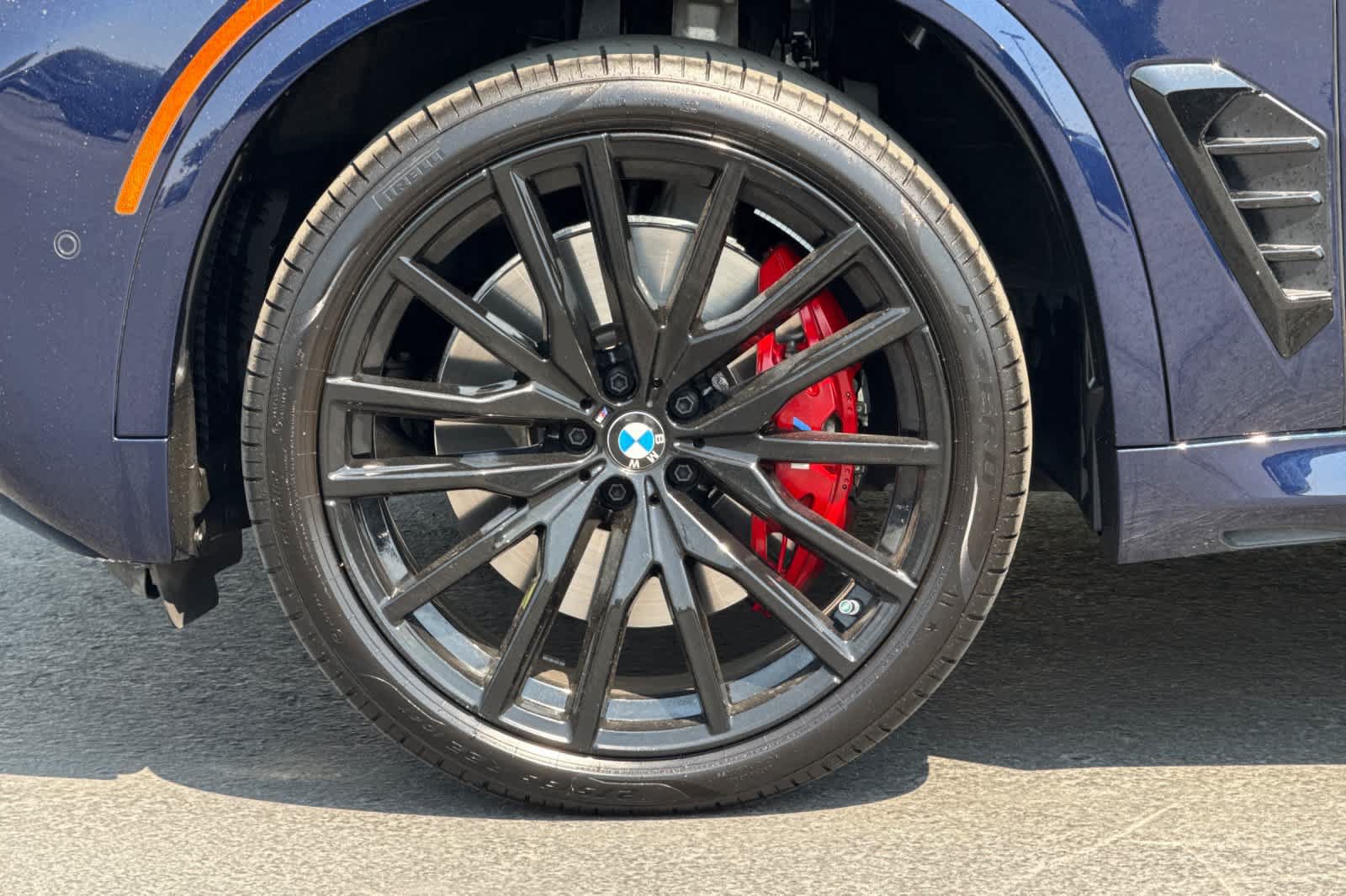 Used 2026 BMW X5 M60i AWD/4WD image 27