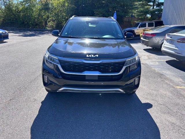 Used 2022 Kia Seltos SX w/ Sunroof Package image 6