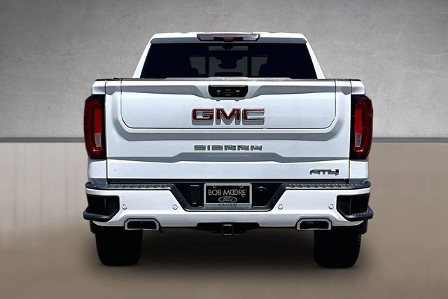Used 2022 GMC Sierra 1500 AT4 w/ AT4 Premium Package AWD/4WD image 4