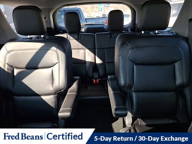 Certified 2022 Ford Explorer XLT w/ Equipment Group 202A AWD/4WD image 20