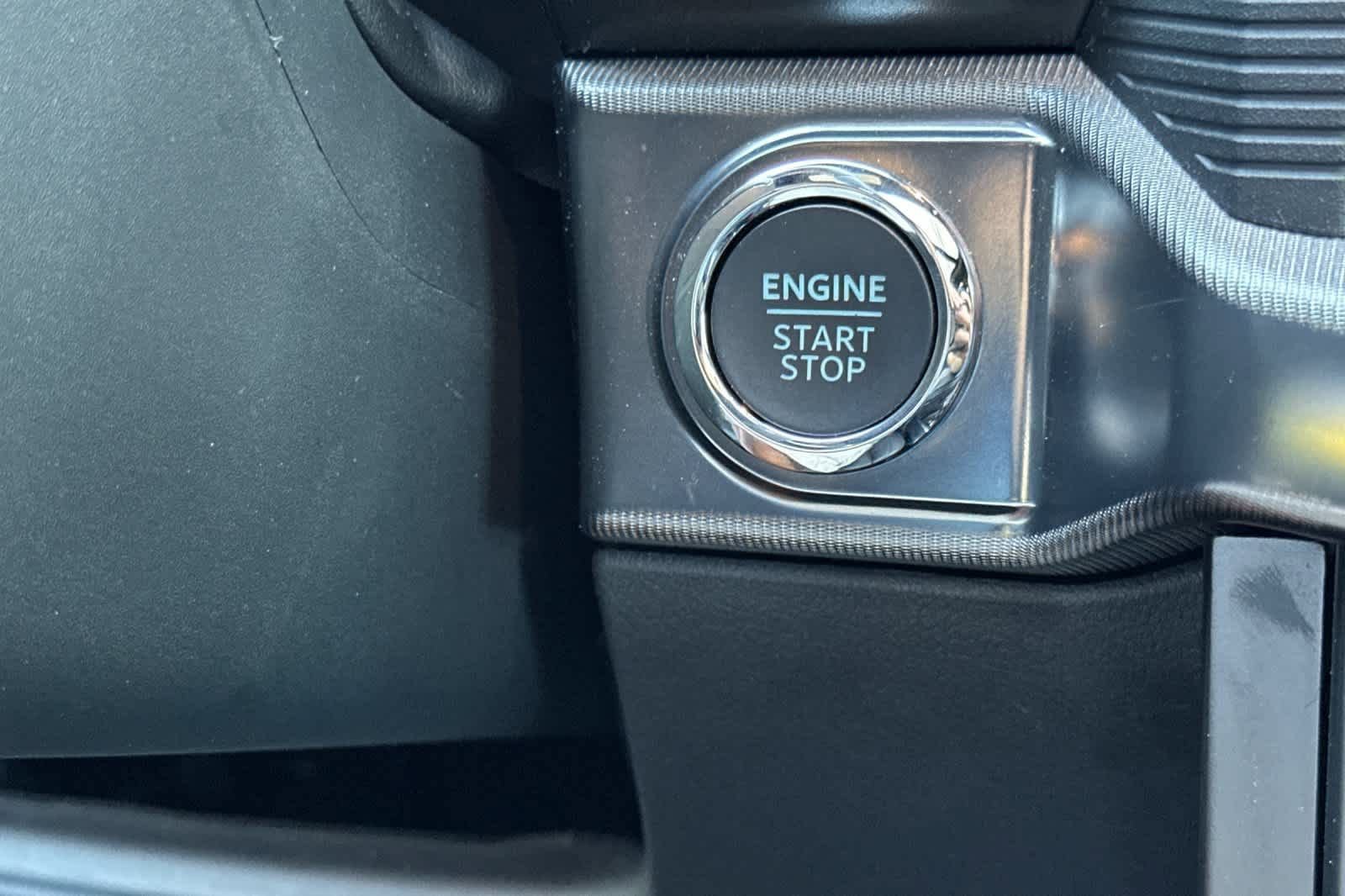 Certified 2025 Ford F150 Raptor AWD/4WD image 23
