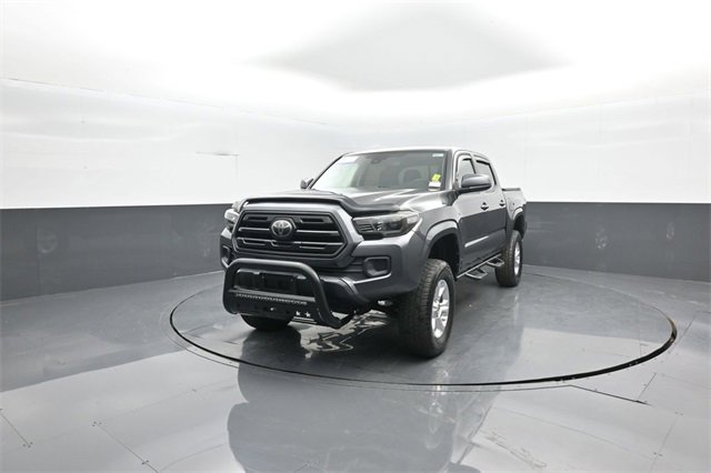 Used 2018 Toyota Tacoma SR image 3